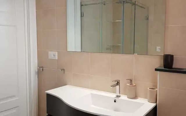 Lovely Apartment on the Ligurian Sea