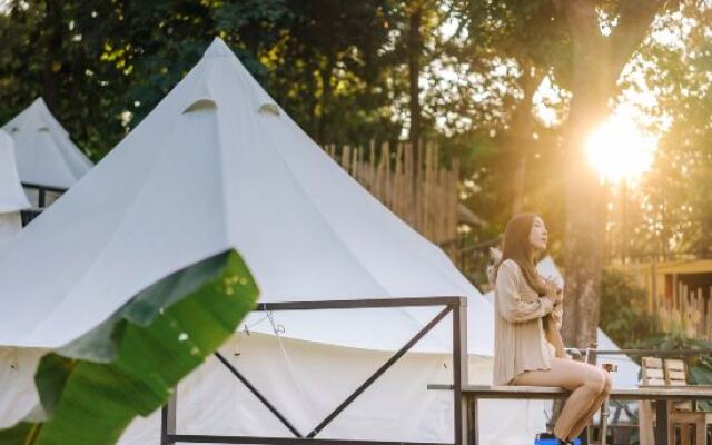 Camp Ta Torn Yorn Meakampong Chiang Mai