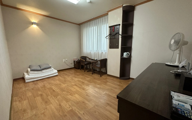 Ganghwado Freshia Tourist Hotel