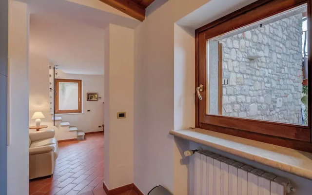 Villa Iris-lakeview & Shared Pool