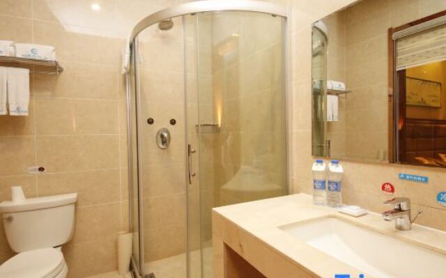 Liyade Hotel