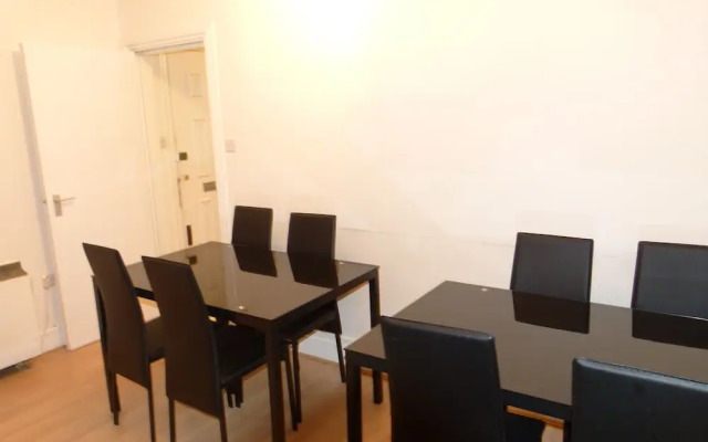 SS Property Hub – Apartment Close to Hyde Park