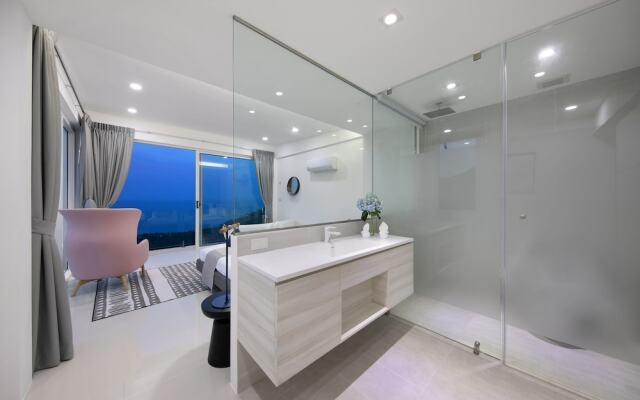 4 Bedrooms Sea view Villa Galaxy