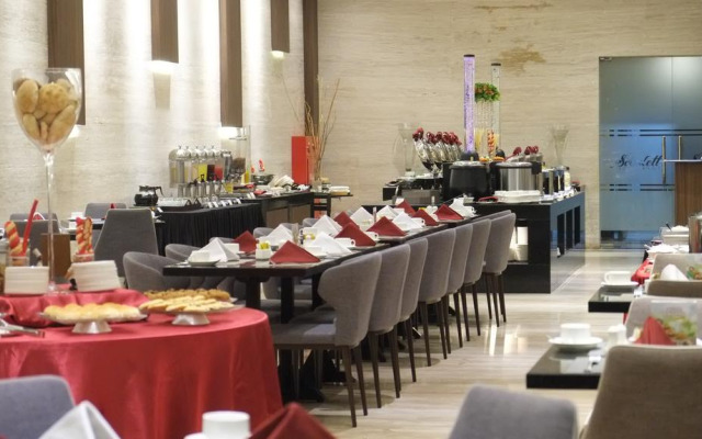 pyramid suites Hotel