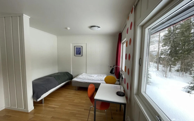 Raulandsakademiet og Vandrerhjem