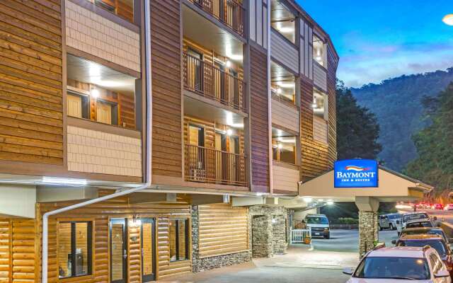 Baymont by Wyndham Gatlinburg On The River