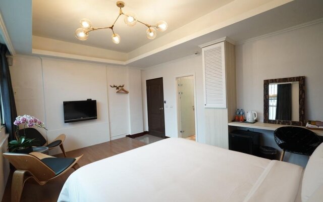 Sunrise Hostel