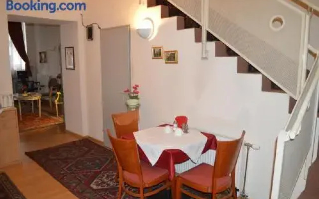 Hotel Pension Walzerstadt