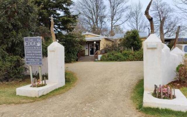 The Edge Mountain Retreat