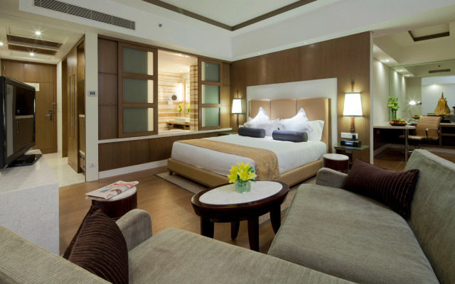 Crowne Plaza Hotel New Delhi Okhla by IHG