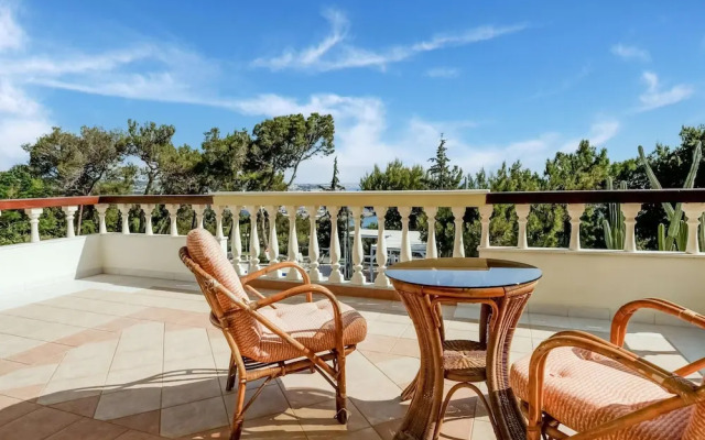 Beautiful Holiday Home With Private Pool