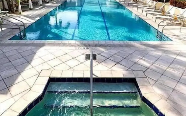 AKA Miami Brickell - Residence