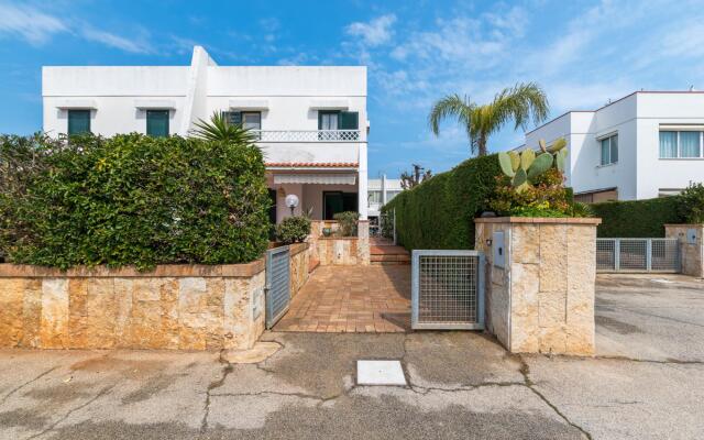 White Sea by Wonderful Italy - Villetta Tiana