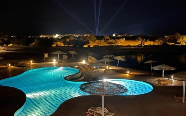 Gouna 1 BR shared pool and lagoon