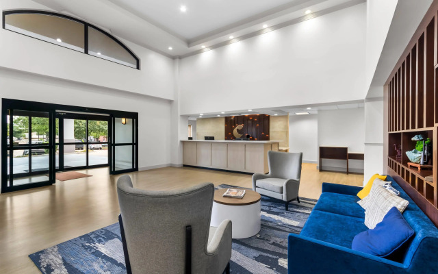 Comfort Suites Austin Airport
