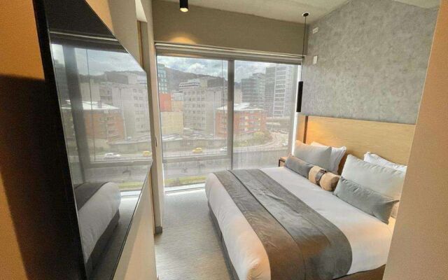 ICON 100 Luxury Apartasuites