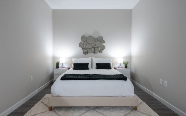 Luxury Furnished Apartments by Hyatus at Amistad Park