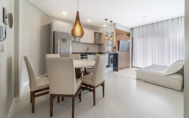 814 - Aluguel Apto 2 suítes Bombinhas SC