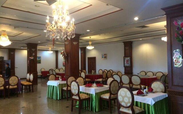 Angkham Hotel