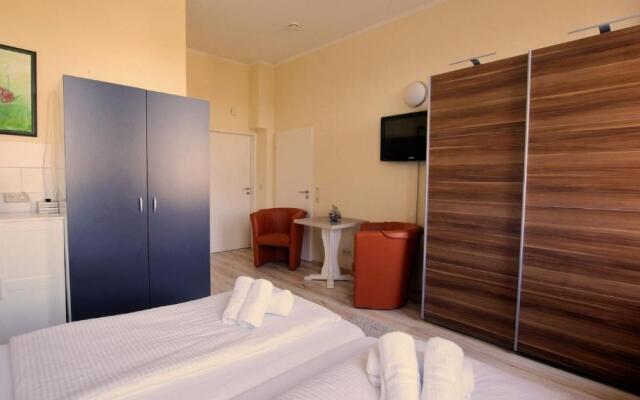 Ferienwohnung 9 Rosenblatt - schönes Einraum Apartment