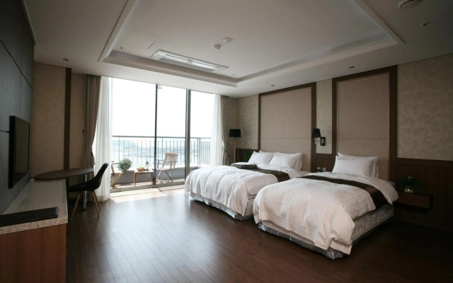 Benikea Hotel Yeosu