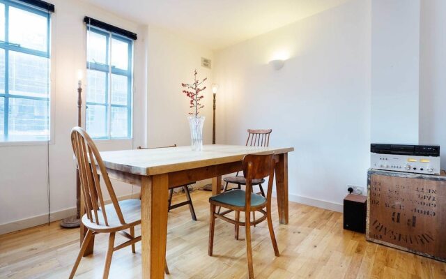 Style and Space in the City