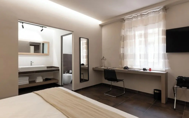 The Point Suites Rome – Guest House