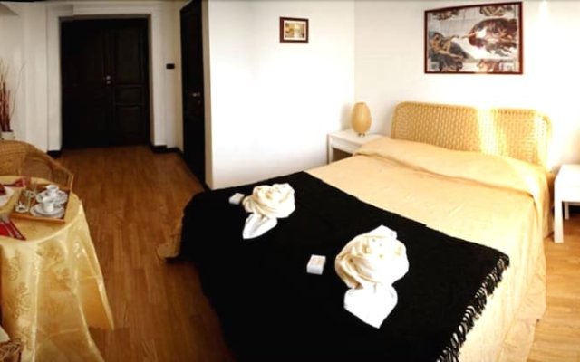 Гостевой дом L'arco del Colosseo B&B