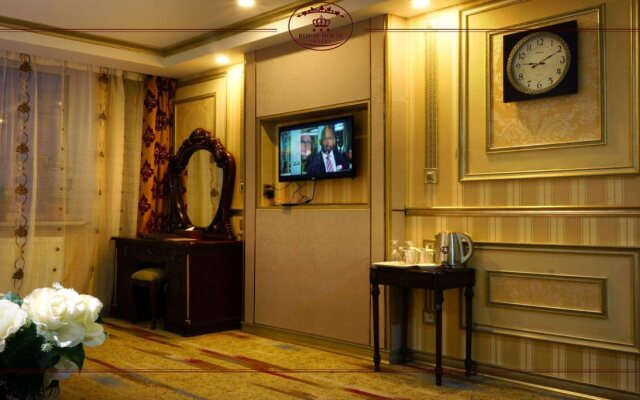 Royal house hotel
