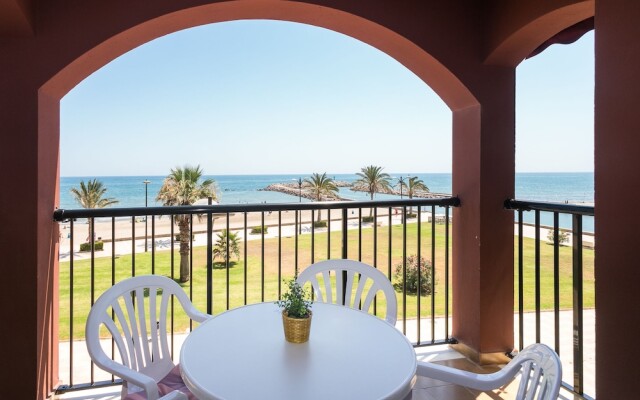 ApartUP Saplaya Harbour