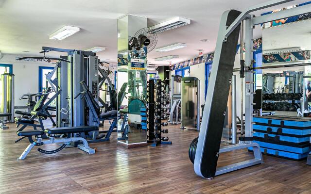 Studio vista mar pé na areia no Santinho STO2208