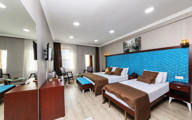 Dove Hotel