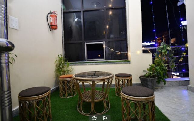 Hotel Tapovan Inn by Riversun Hotels