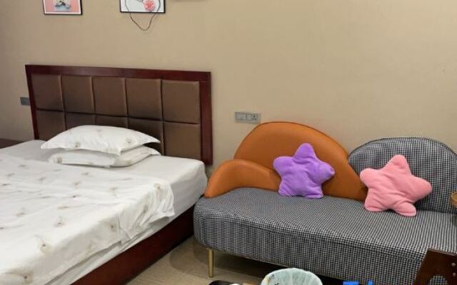 Youke Homestay (Hubei University of Economics, Canglong Island, Wuhan)
