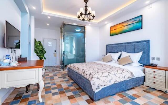 Dali Luzhoufan Seaview Hotel