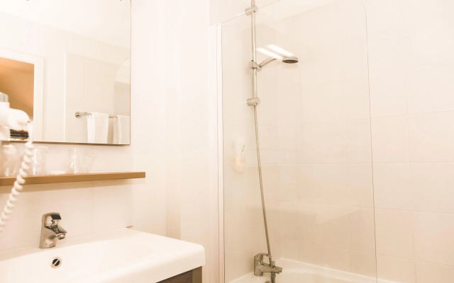 Terres de France - Appart'Hotel Quimper