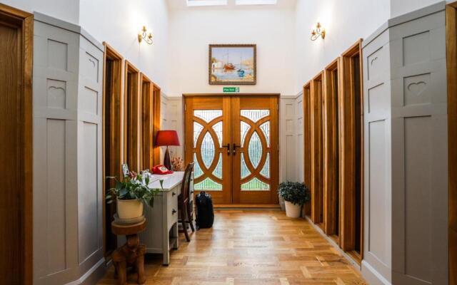 Crackin View Guest House