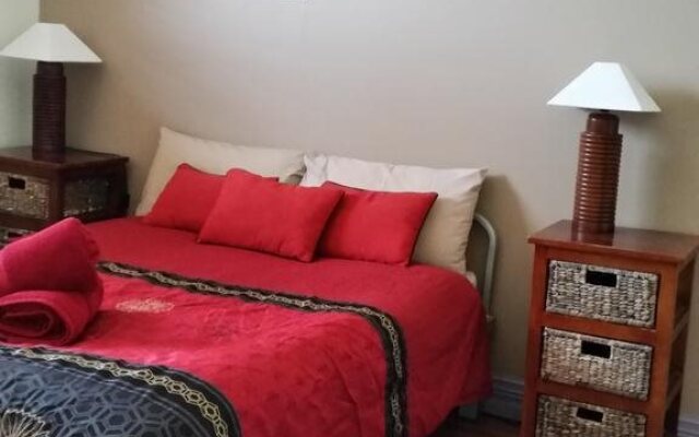 Willow Court Motel