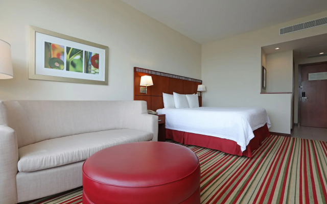 Courtyard by Marriott Panama Multiplaza Mall