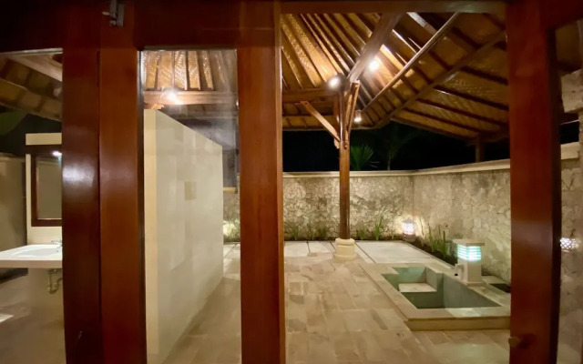 Villa Sari Bumi Menjangan