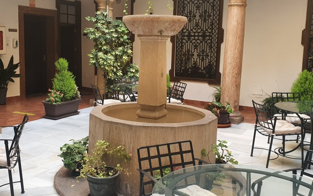 Hotel Coso Viejo