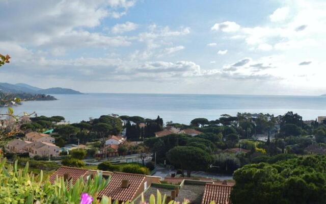 Appartement Le Lavandou, 1 pièce, 4 personnes - FR-1-251-306