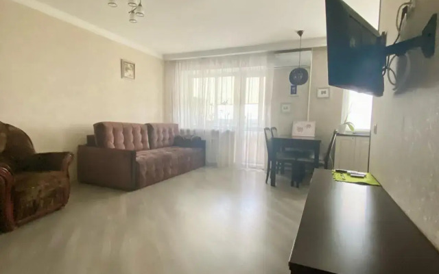 Апартаменты на площади Калинина 17