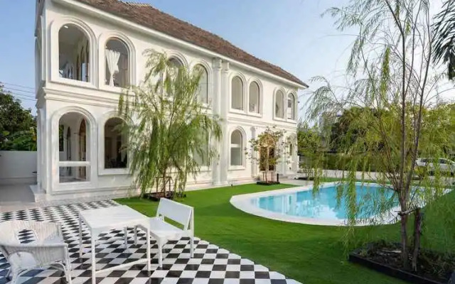 Arpo Pool Villa Riverside Bangkok