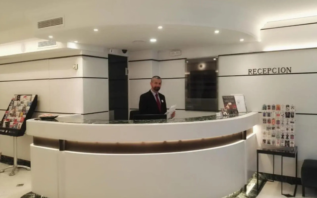 Acacia Suite