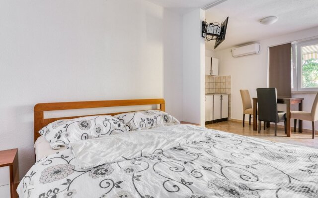 Secluded Holiday Home in Lovran With Garden