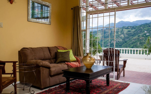 Skyview Manor Guest Apartments