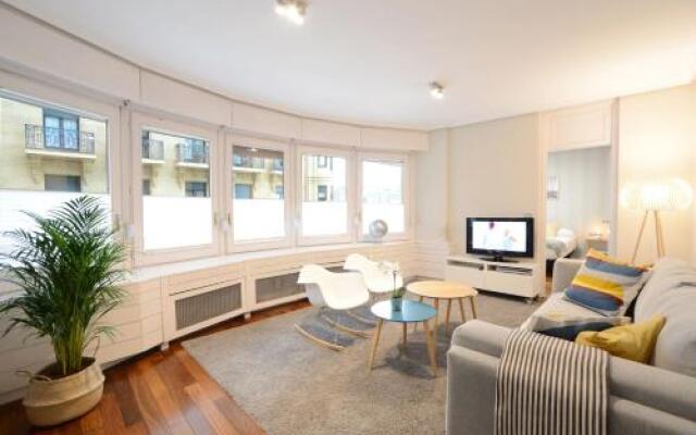 Friendly Rentals Moneo