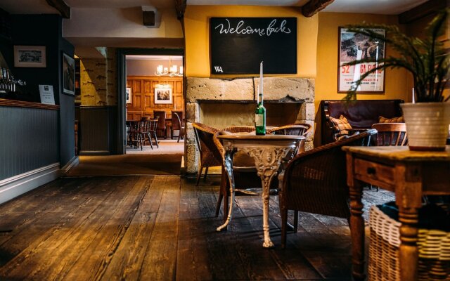 Waddington Arms