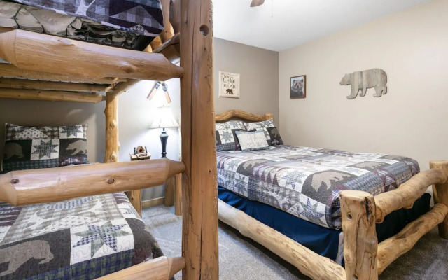 Beaver Creek West S2 - 3 Bedroom 3 Condo by RedAwning